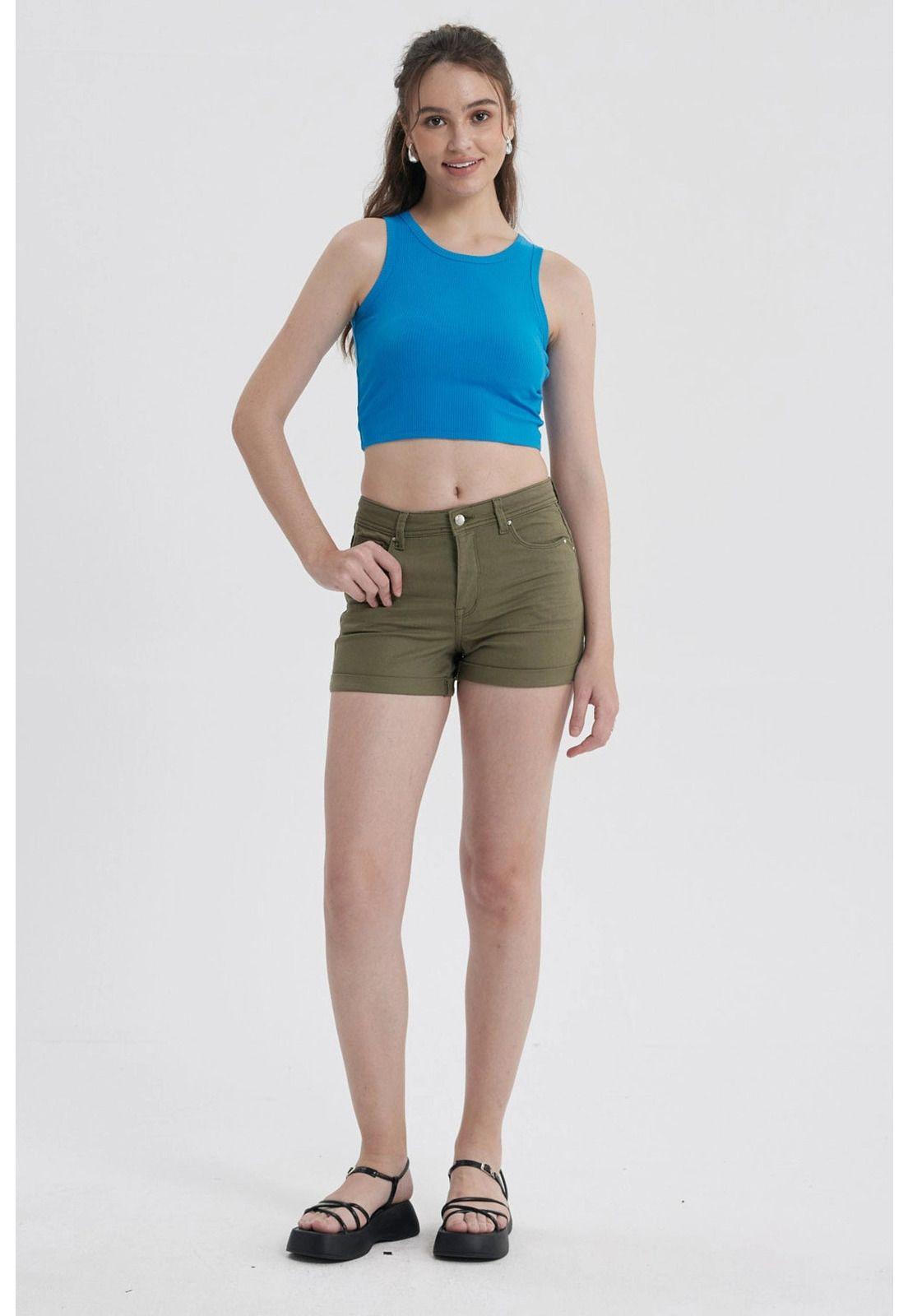 Short Mujer Color Roll Up Tiro Alto Verde-3