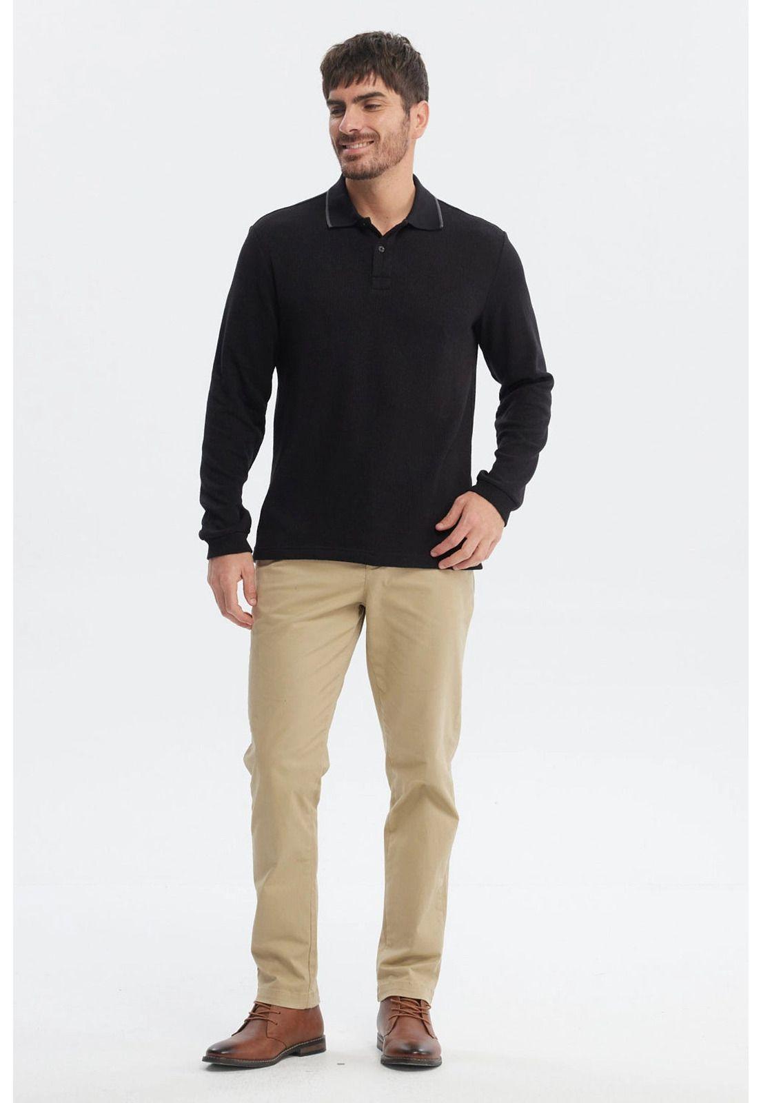 Polera Hombre Textura Con Botón Negro-3