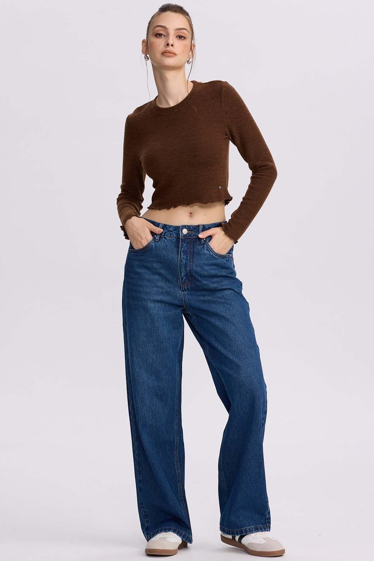 Sweater Mujer Crop Cafe-3