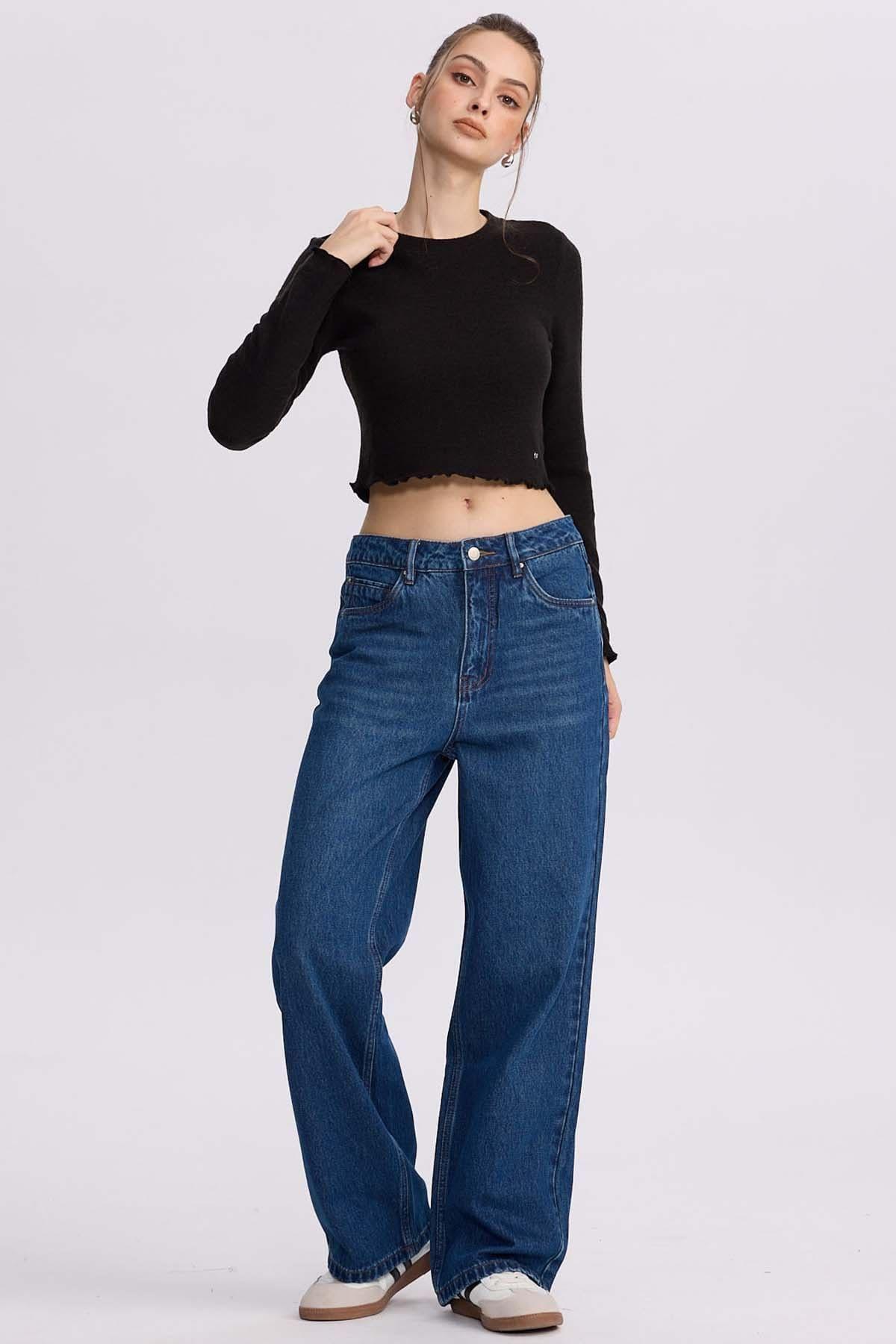 Sweater Mujer Crop Negro-3