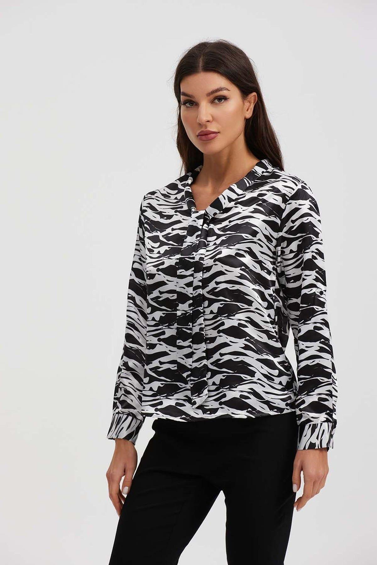 Blusa Mujer Aplicación Lazo Manga Negro-1