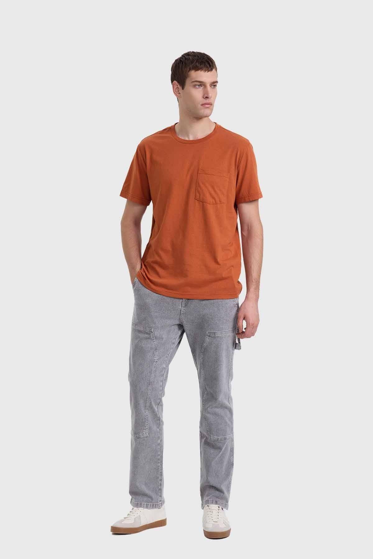 Polera Hombre Básica Con Bolsillo Ocre-3