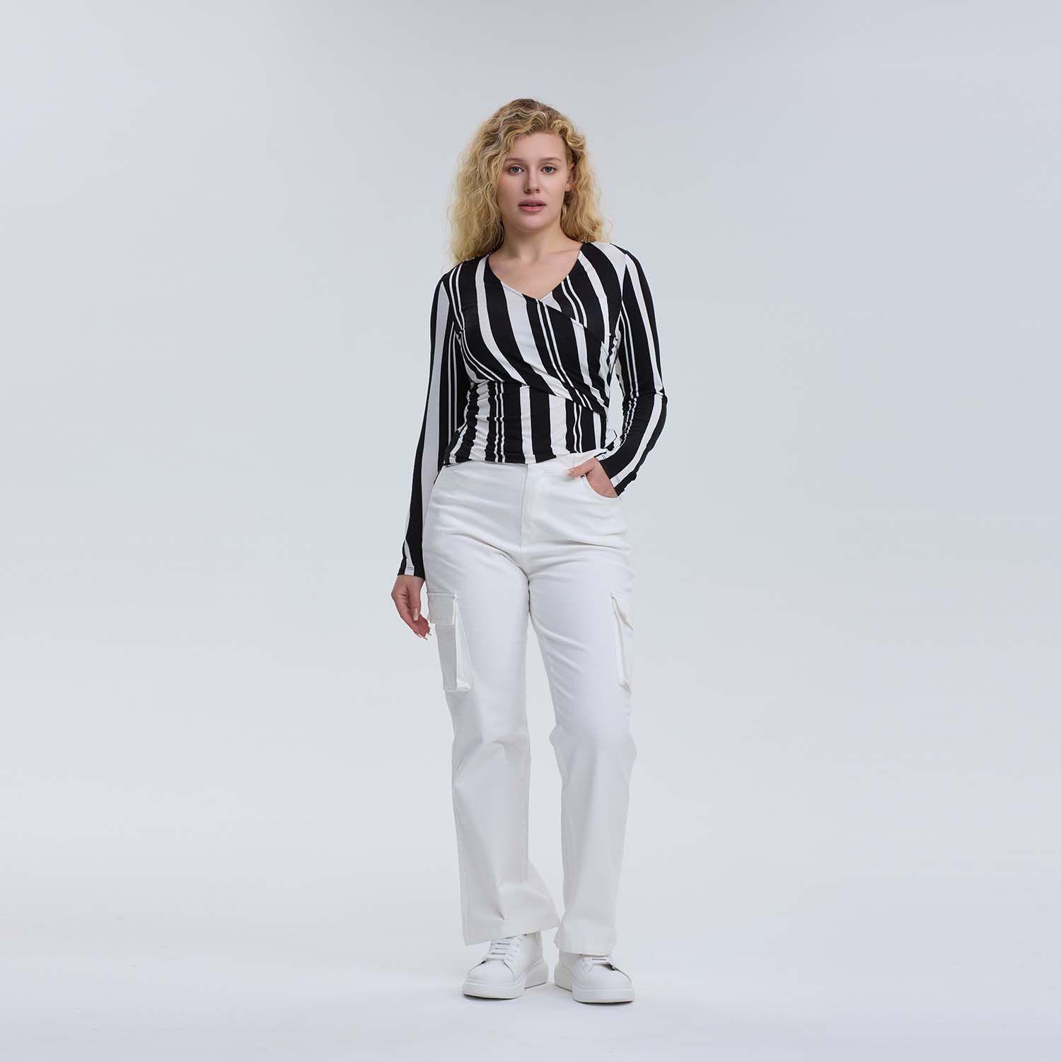 Pantalón Mujer Wide Leg Cargo Gabardina Crudo-3