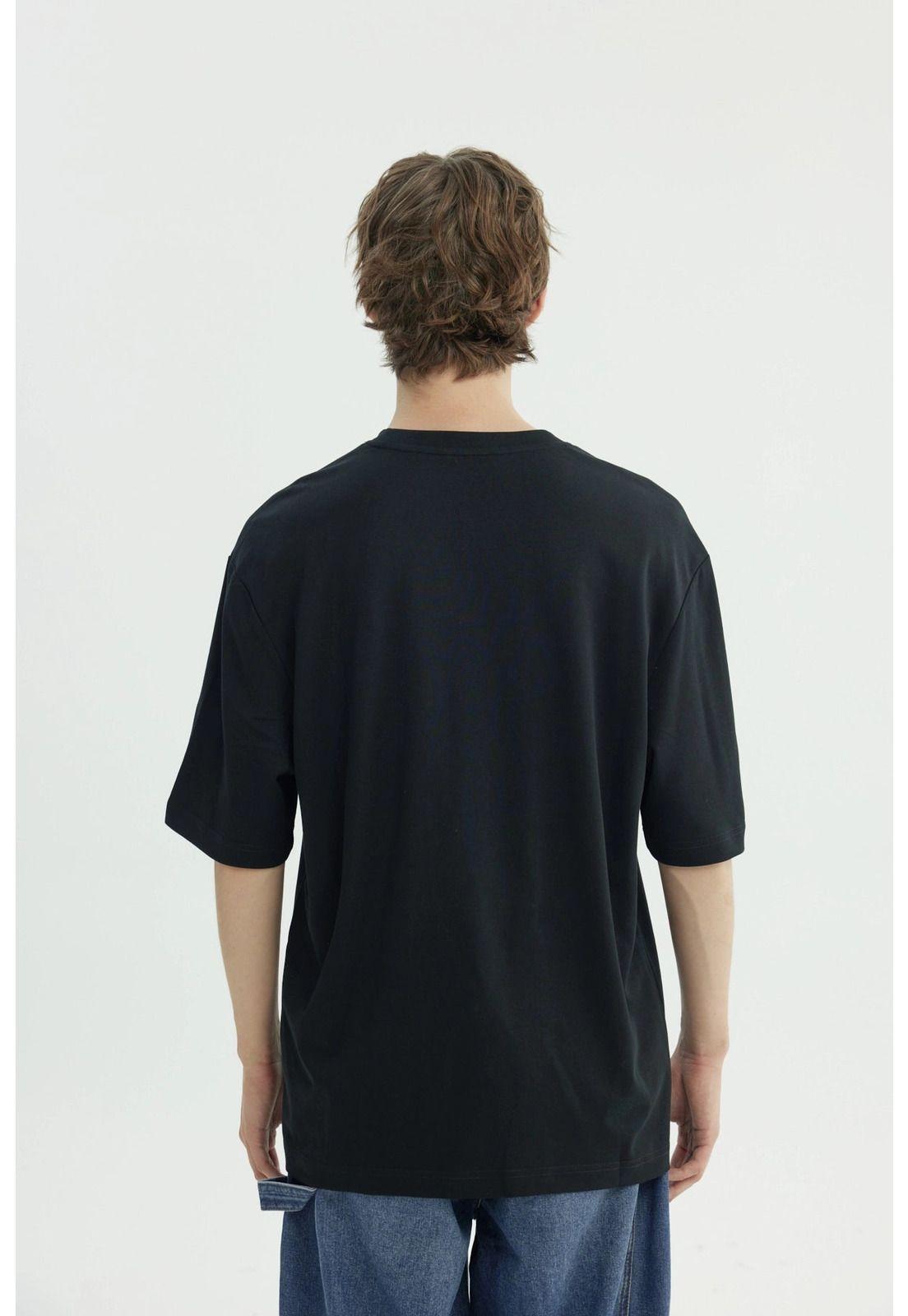 Polera Hombre Oversize Negro - Xlll-2