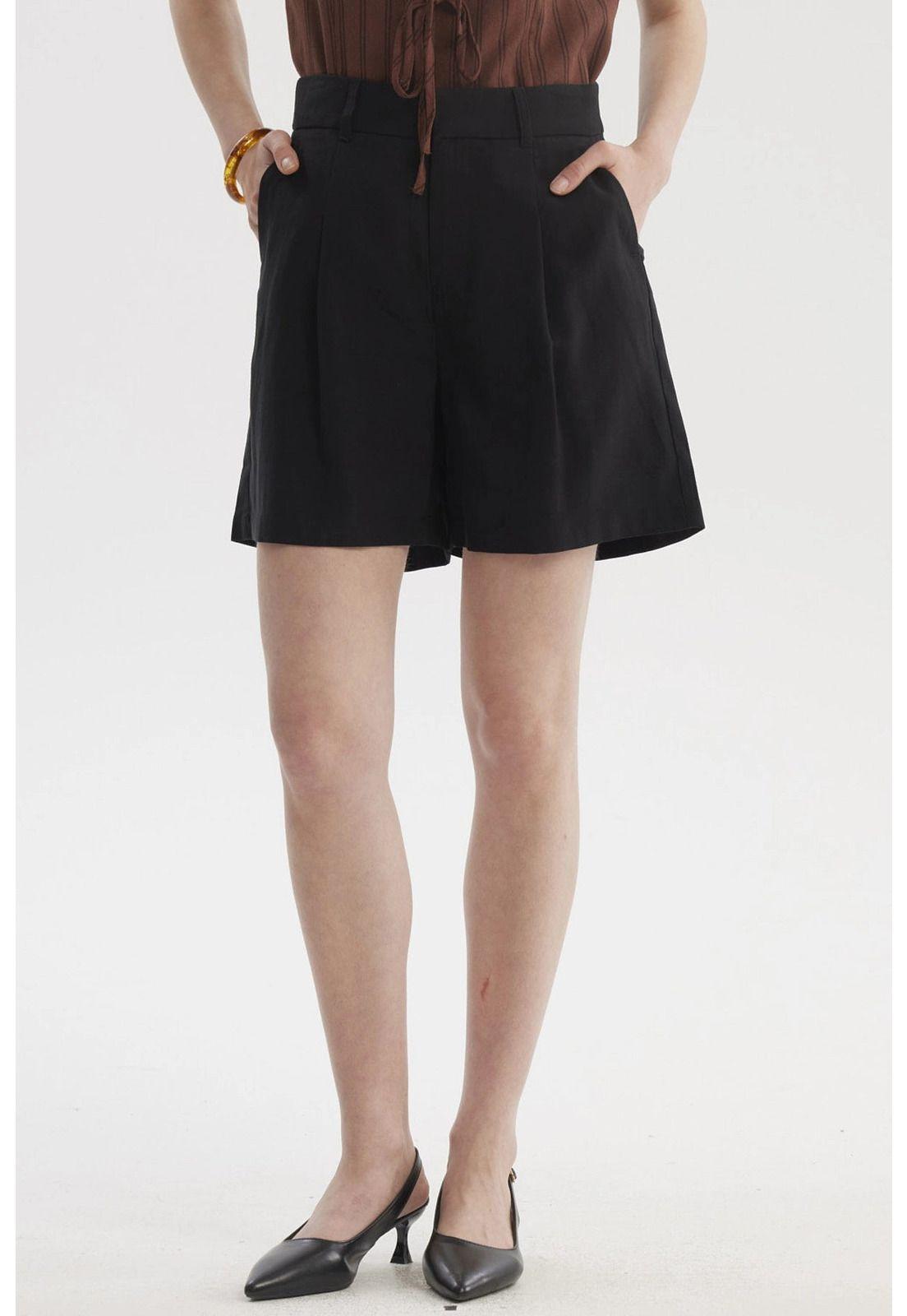 Short Mujer Sastrero Viscosa Pinzas Delanteras Negro-0