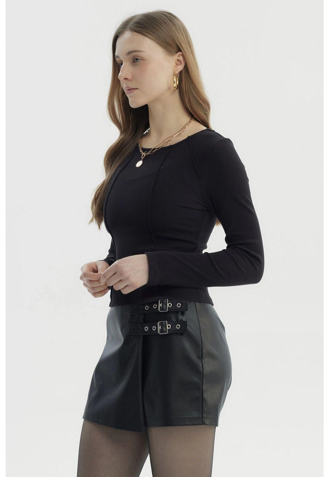 Polera Mujer Cortes Roule Negro-1