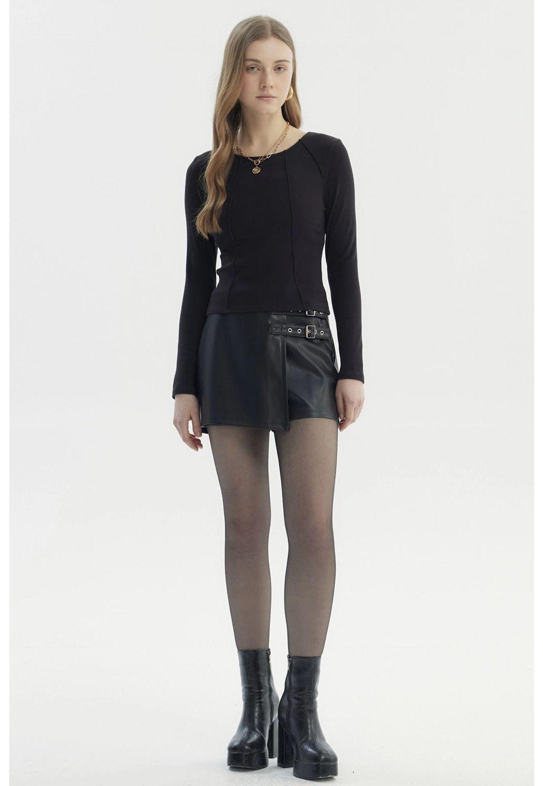 Polera Mujer Cortes Roule Negro-3