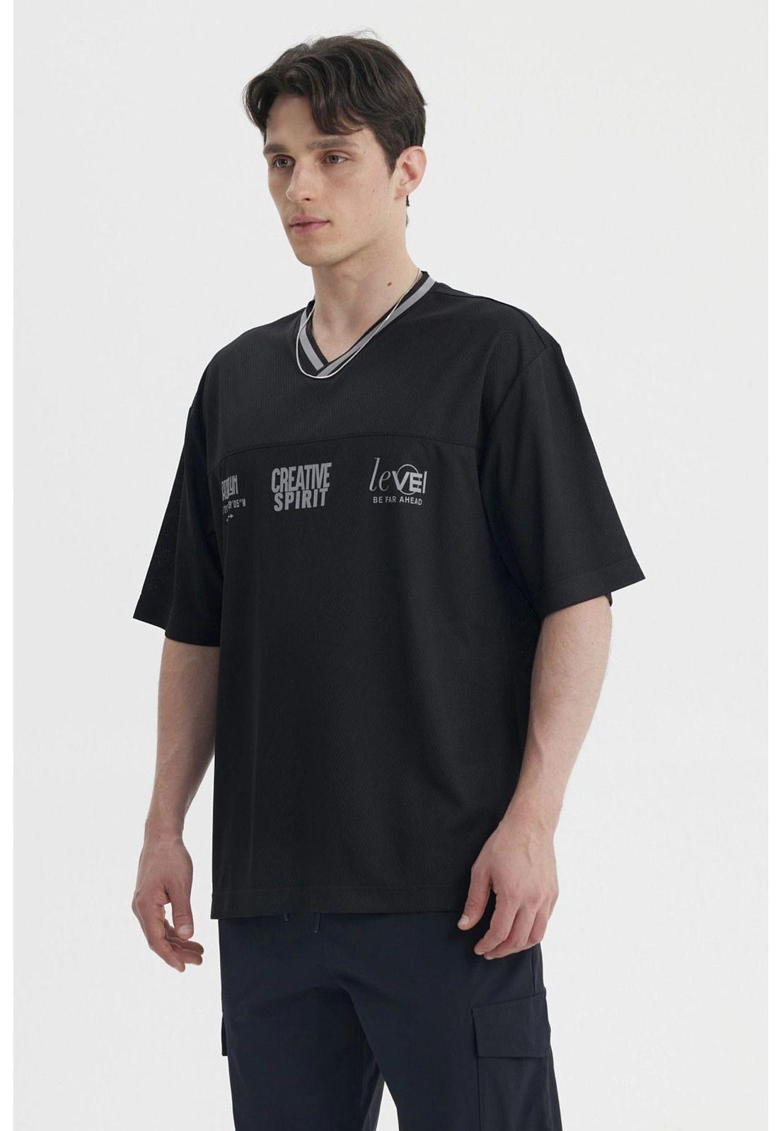 Polera Hombre Slim Negro- lll-1
