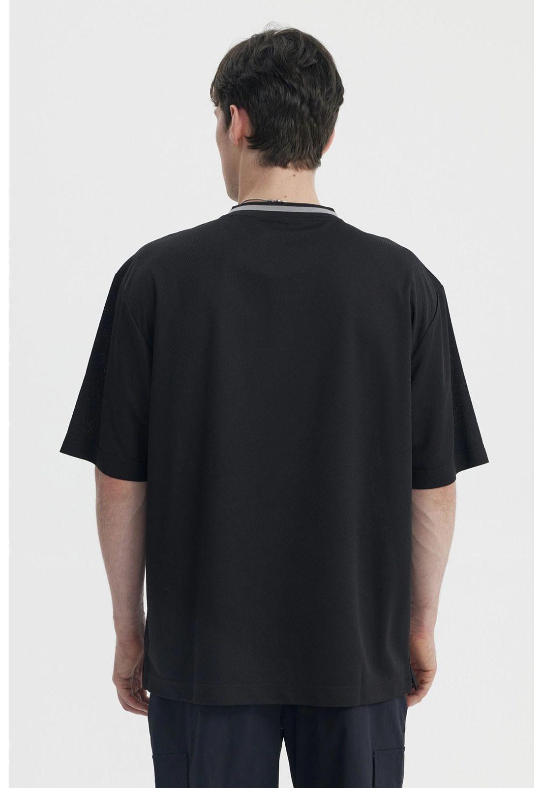 Polera Hombre Slim Negro- lll-2