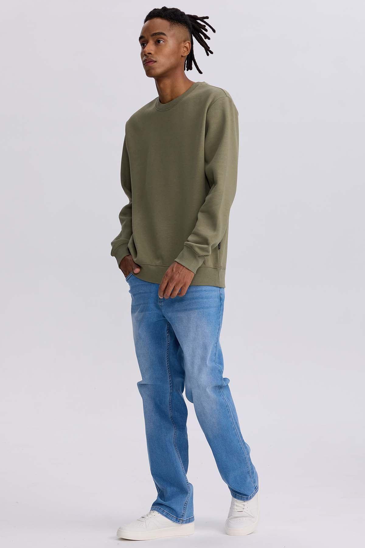 Jeans Hombre Straight 605 Azul Claro-3