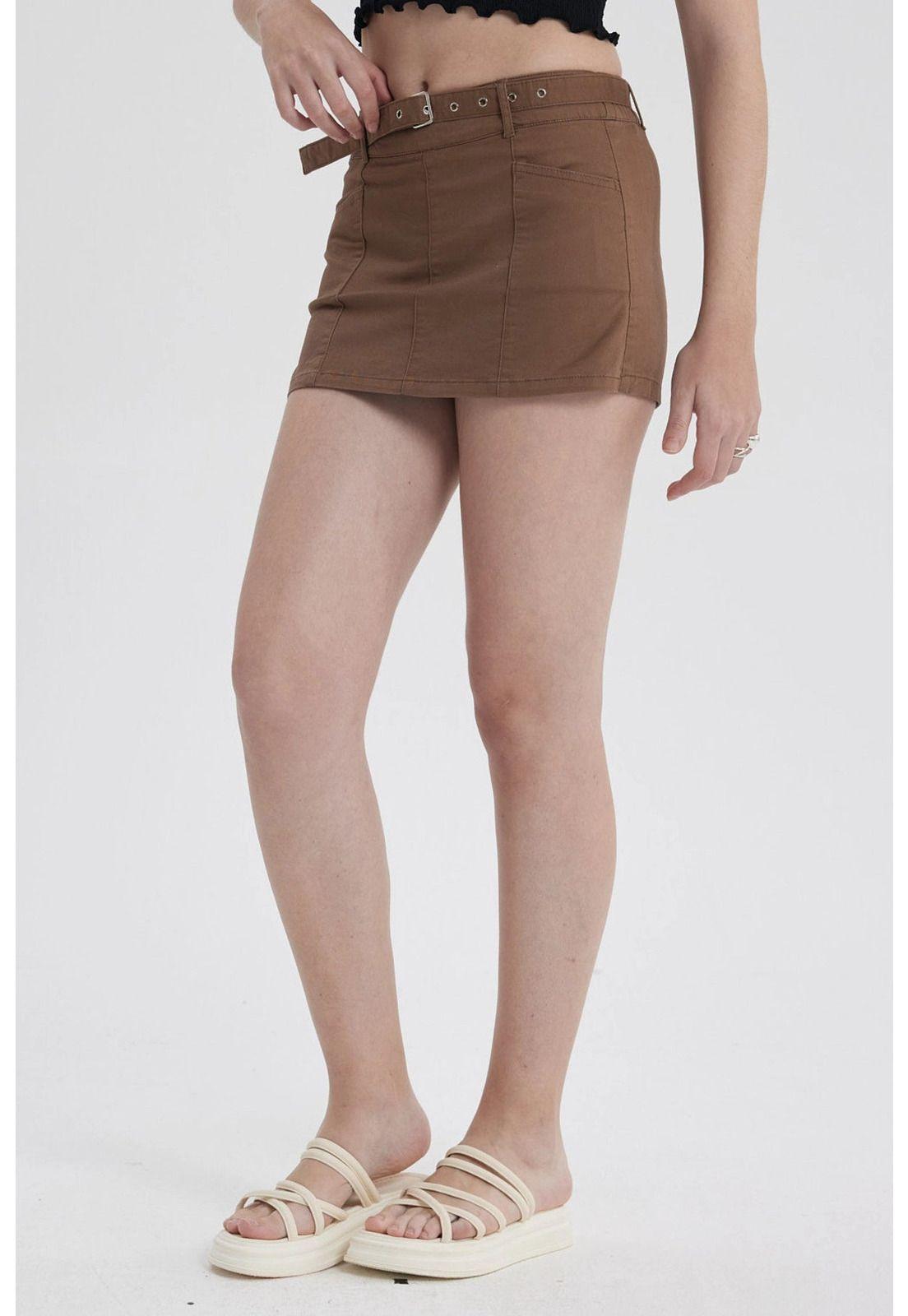 Short Mujer Short Con Cinturón Chocolate-1