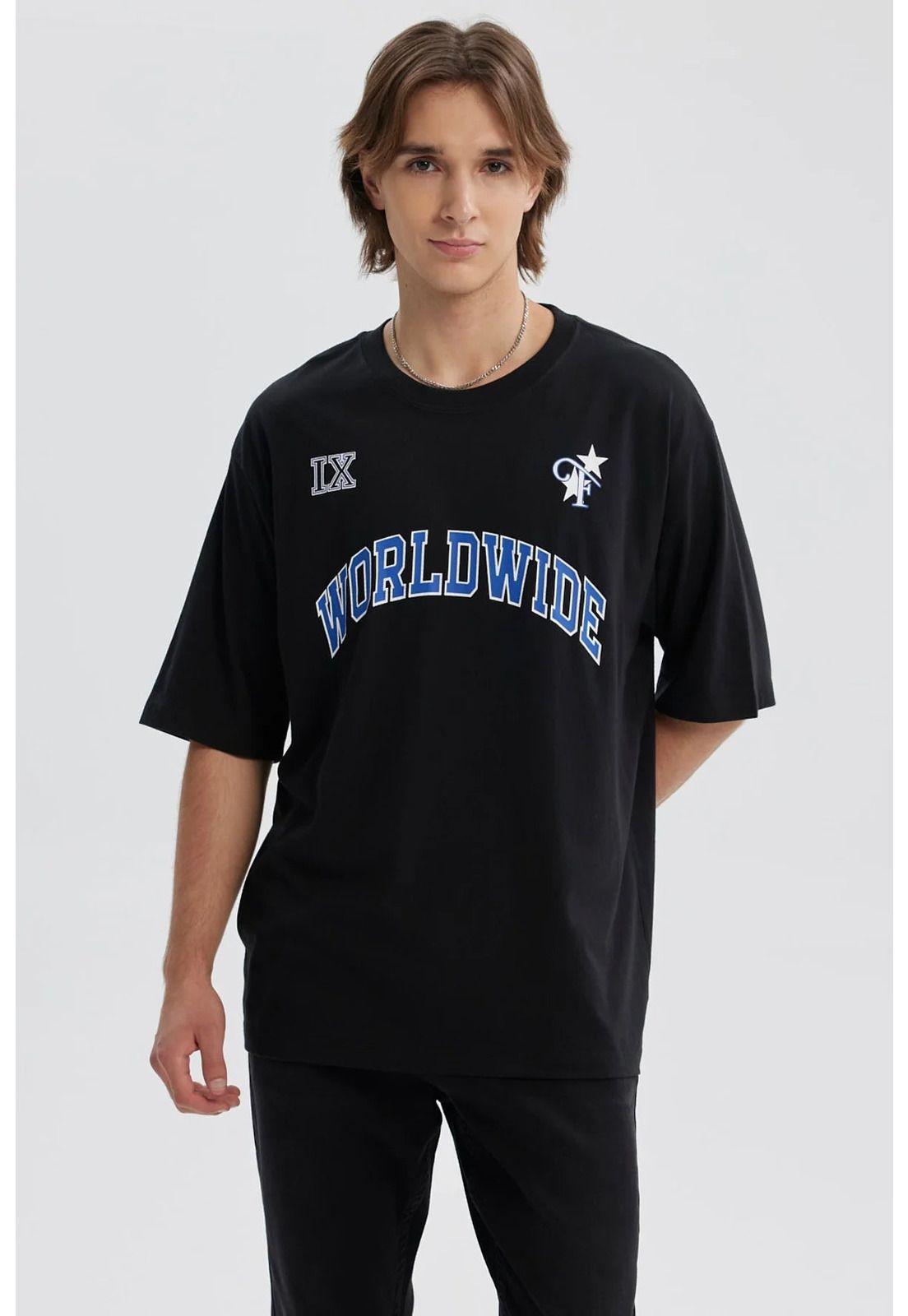 Polera Hombre Estampado Negro - VI-0