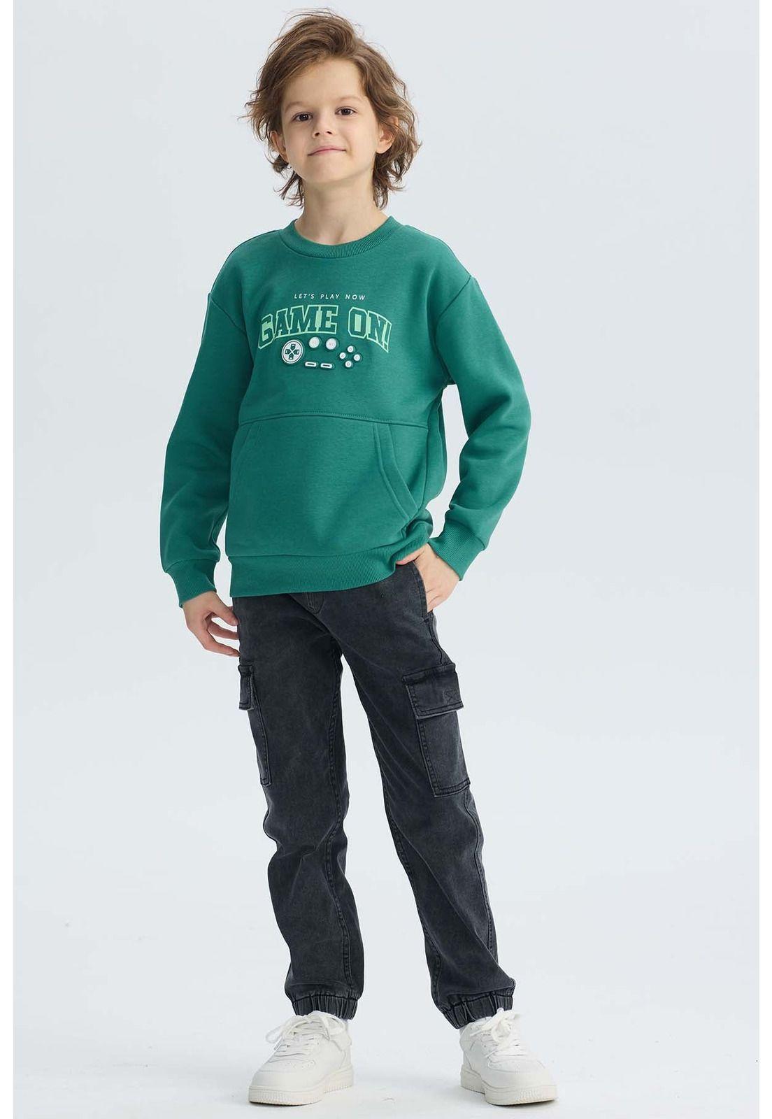 Polerón Niño Cerrado Con Relieve Verde-3