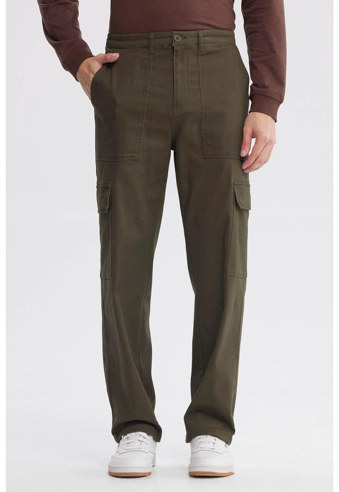 Pantalón Hombre Bolsillo Cargo Verde Militar-0