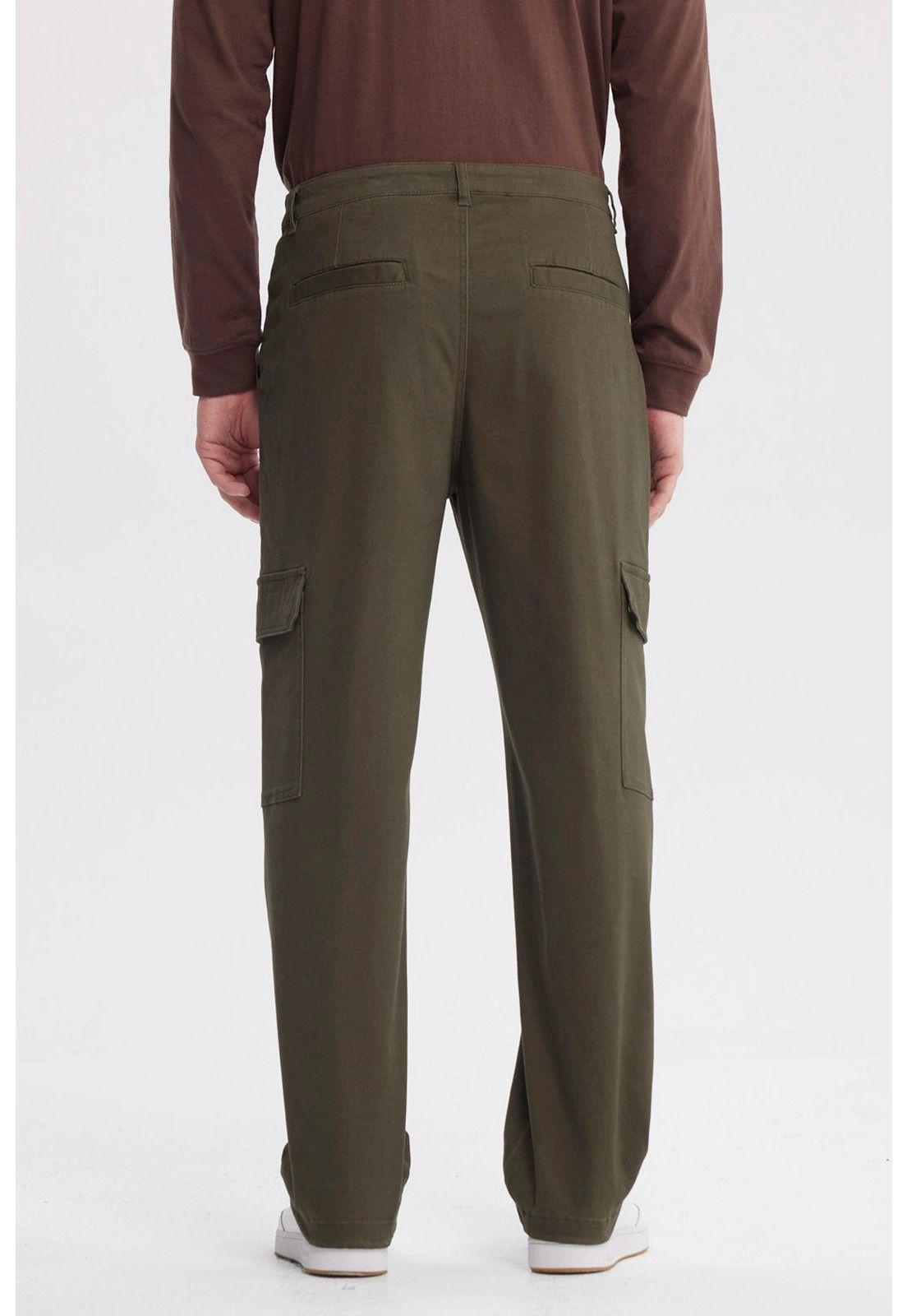 Pantalón Hombre Bolsillo Cargo Verde Militar-2