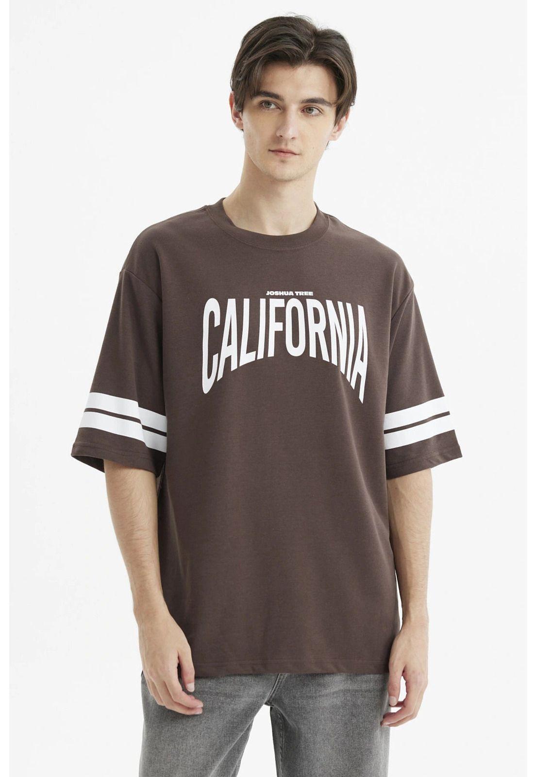Polera Hombre Oversize Print Chocolate-0