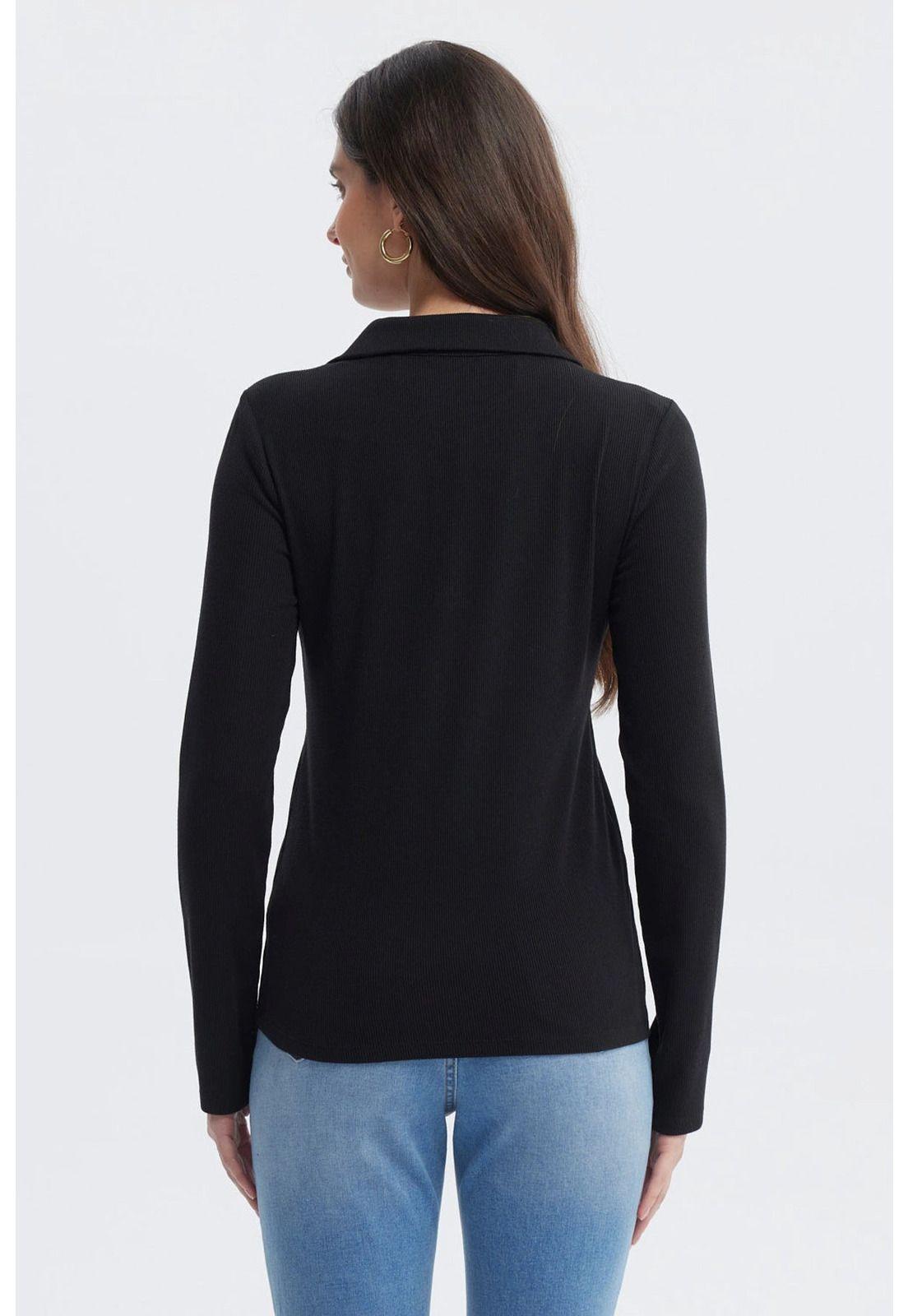 Polera Mujer Con Botón Negro-2