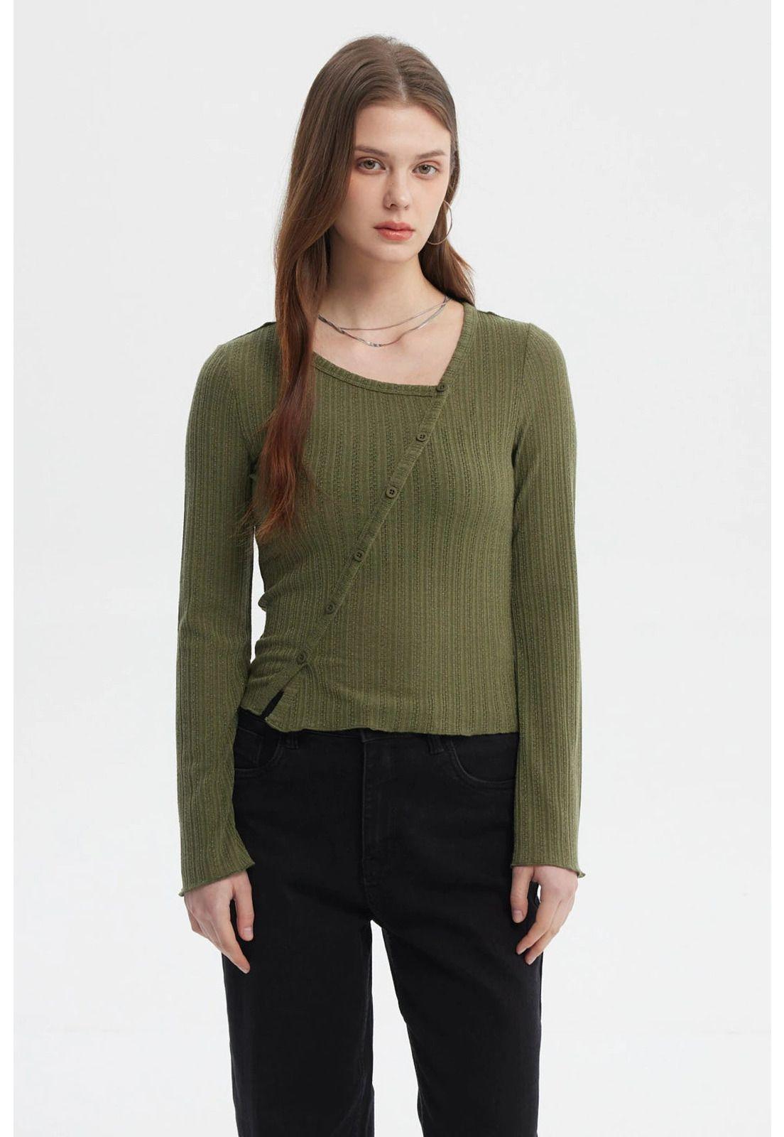 Polera Mujer Asimétrica Botones Verde Militar Claro-0