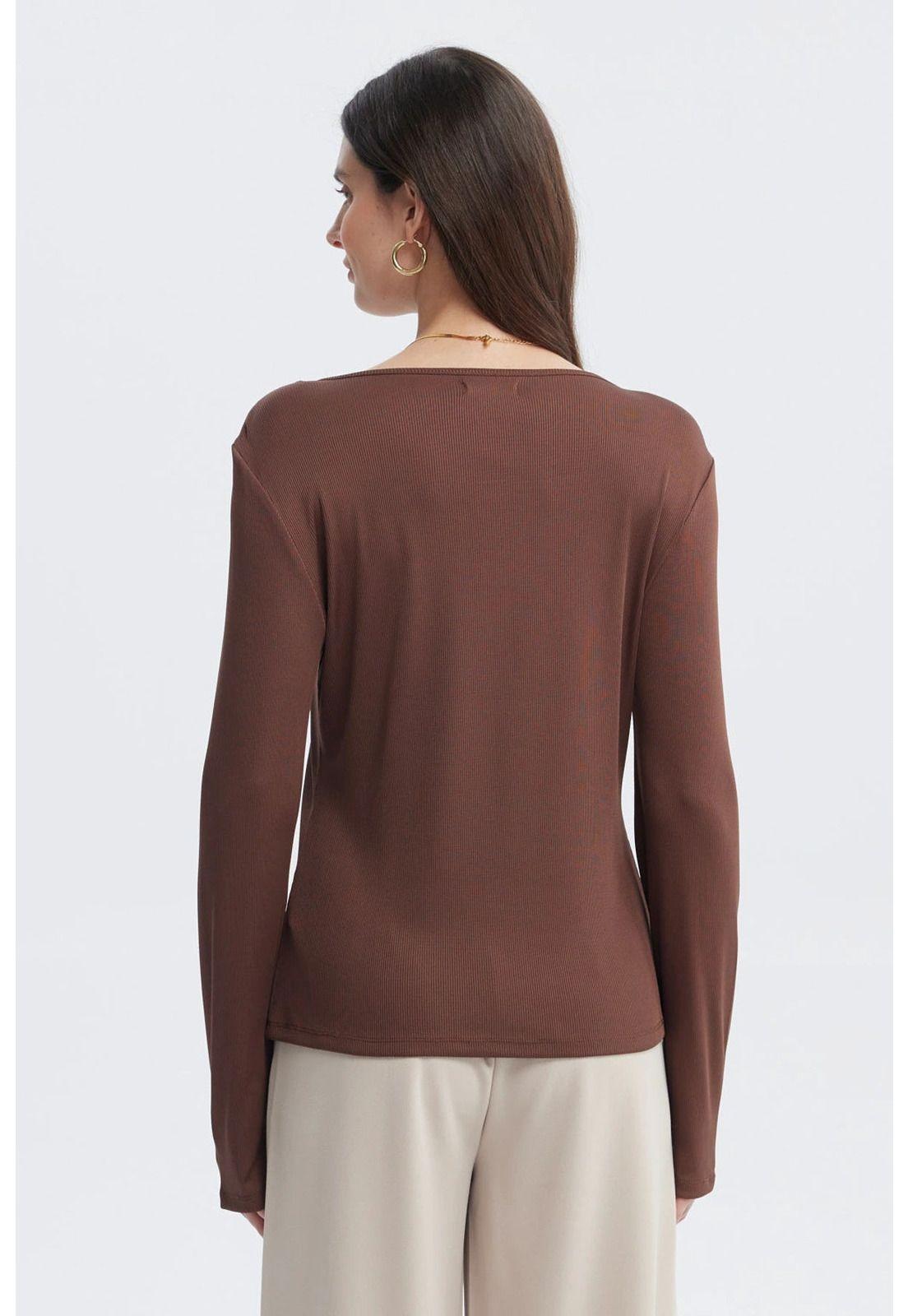 Polera Mujer Aplicación Botones Café Claro-2