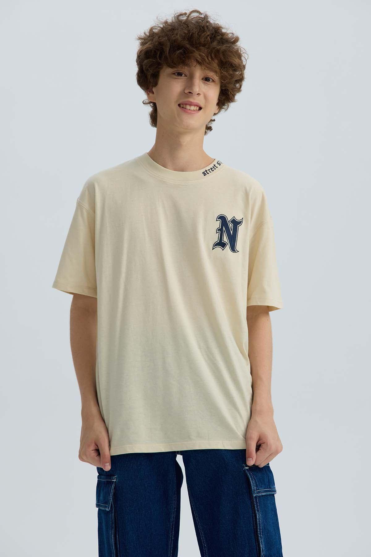 Polera Niño Cuello Bordado Crudo-0