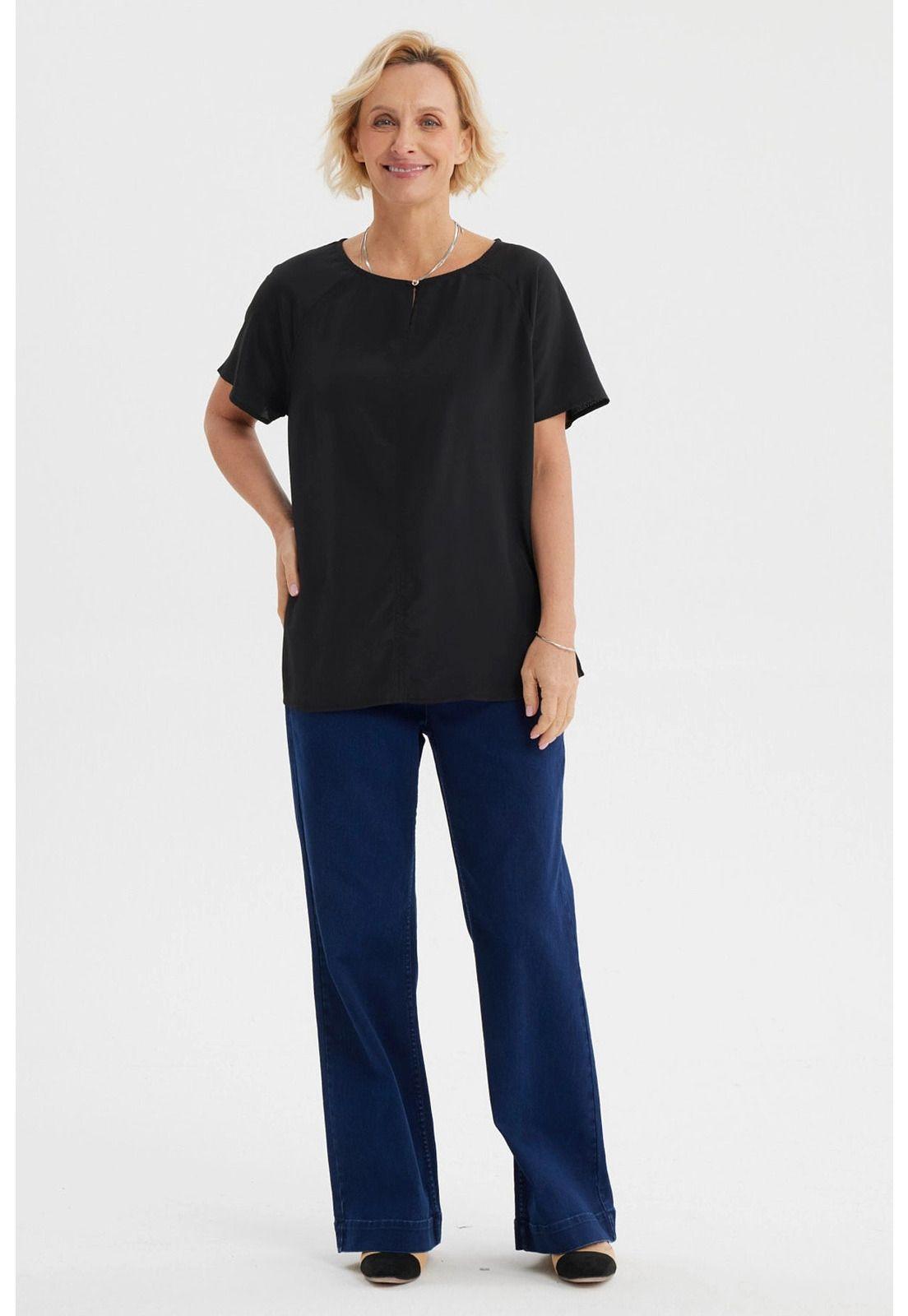 Blusa Mujer Escote Con Botón Negro-3