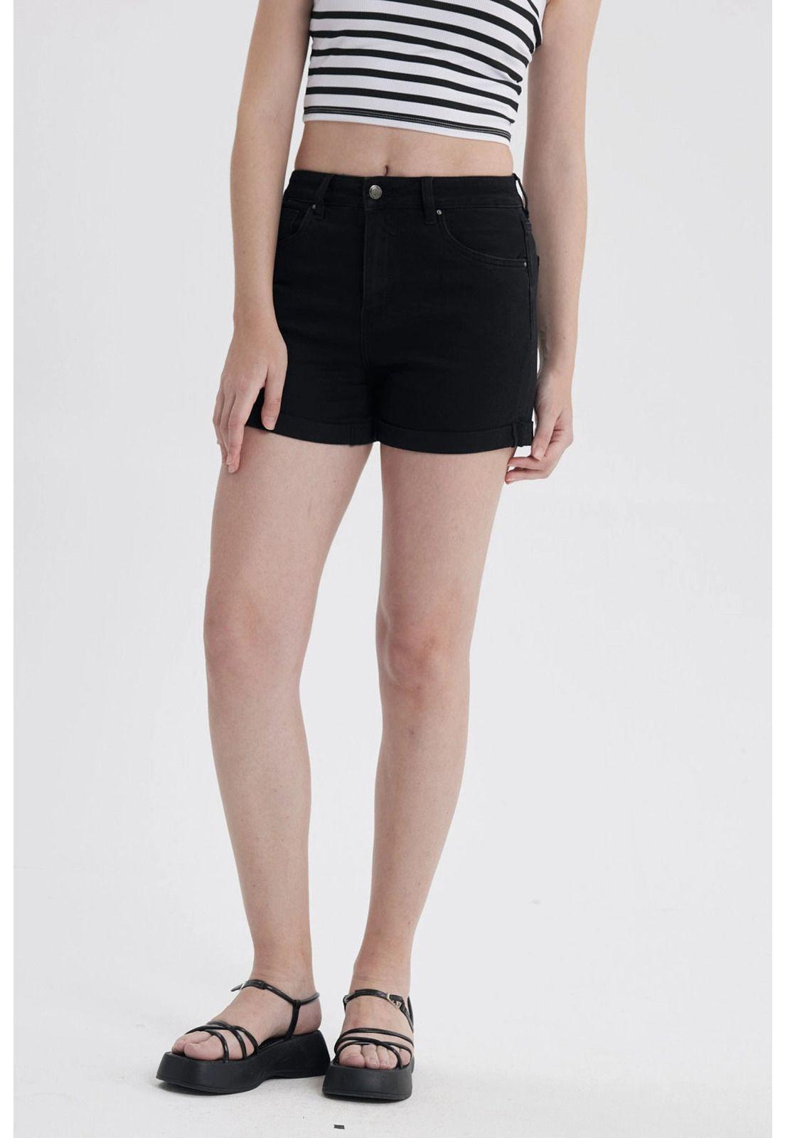 Short Mujer Mom Tiro Alto Negro-0