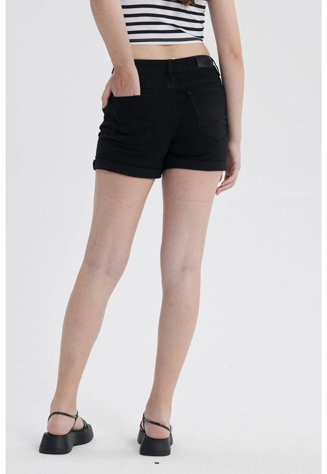 Short Mujer Mom Tiro Alto Negro-2