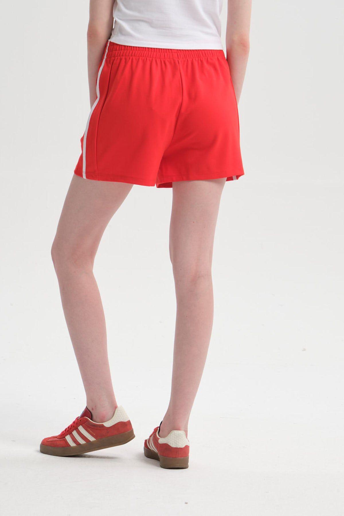 Short Mujer Raya Costado Rojo-2