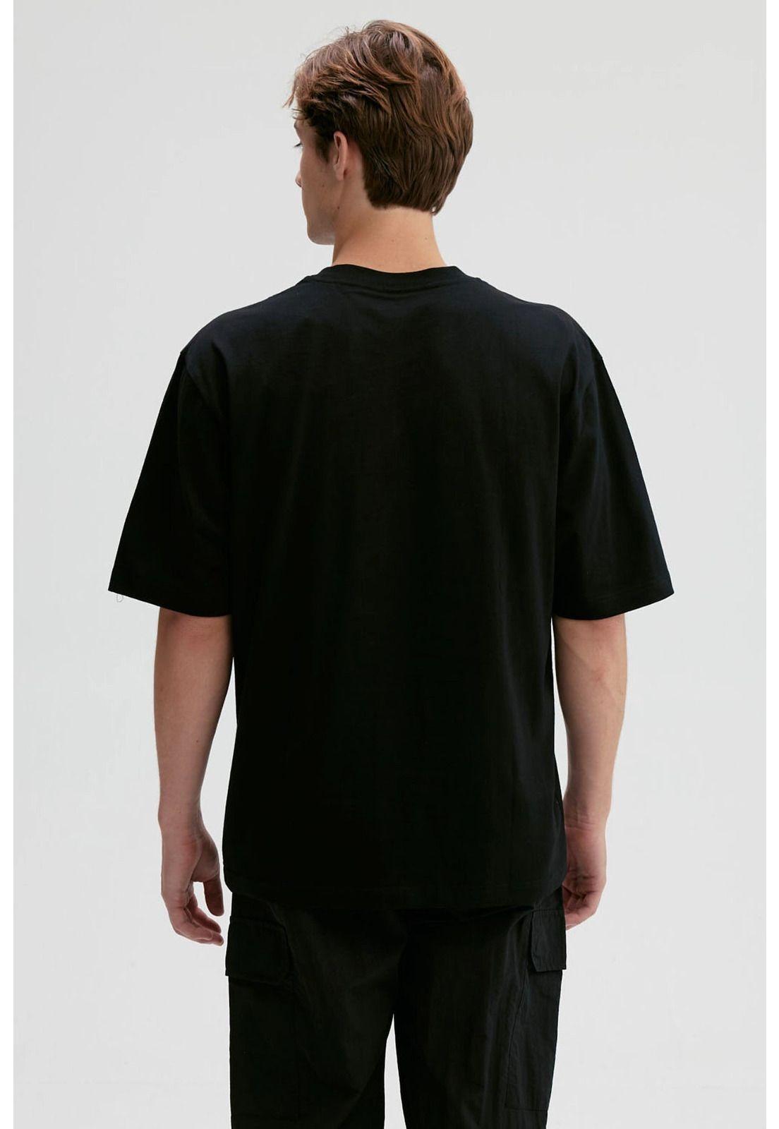 Polera Hombre Print Central Negro - V-2
