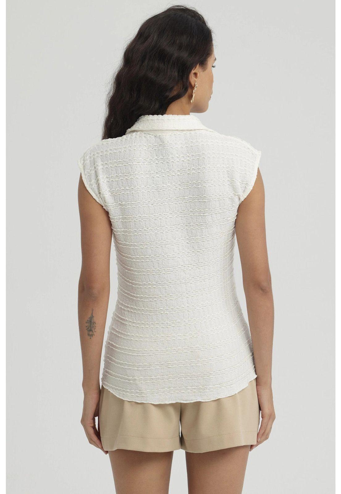 Polera Mujer Textura Abotonada Crudo-2