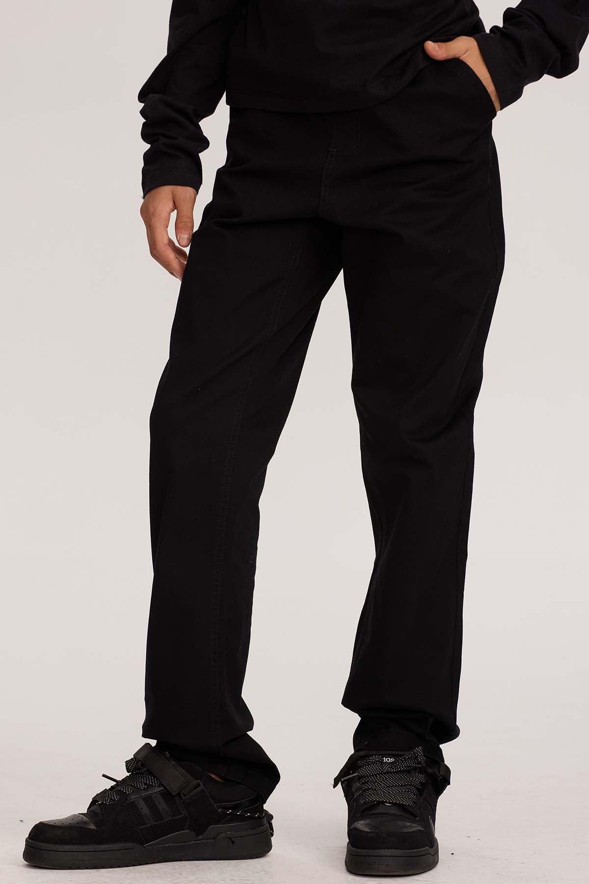 Pantalón Niño Básico Gabardina Negro-1