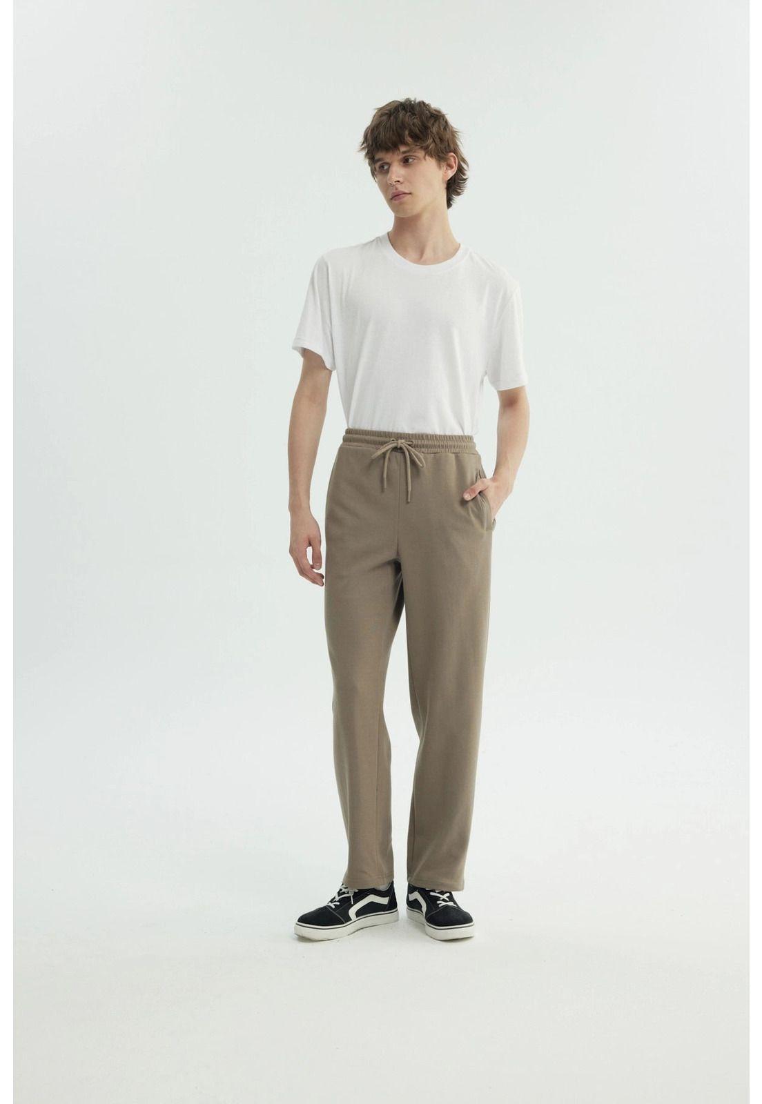 Pantalón Buzo Hombre Slim Kaki-3