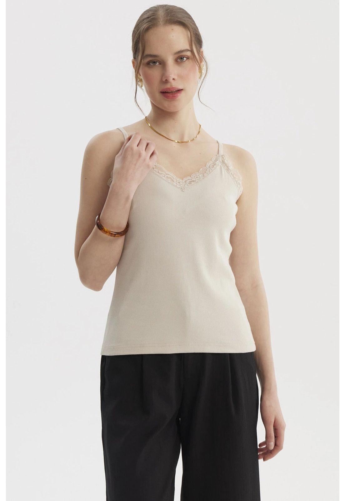 Polera Peto Mujer Pabilo Escote Con Encaje Beige-0
