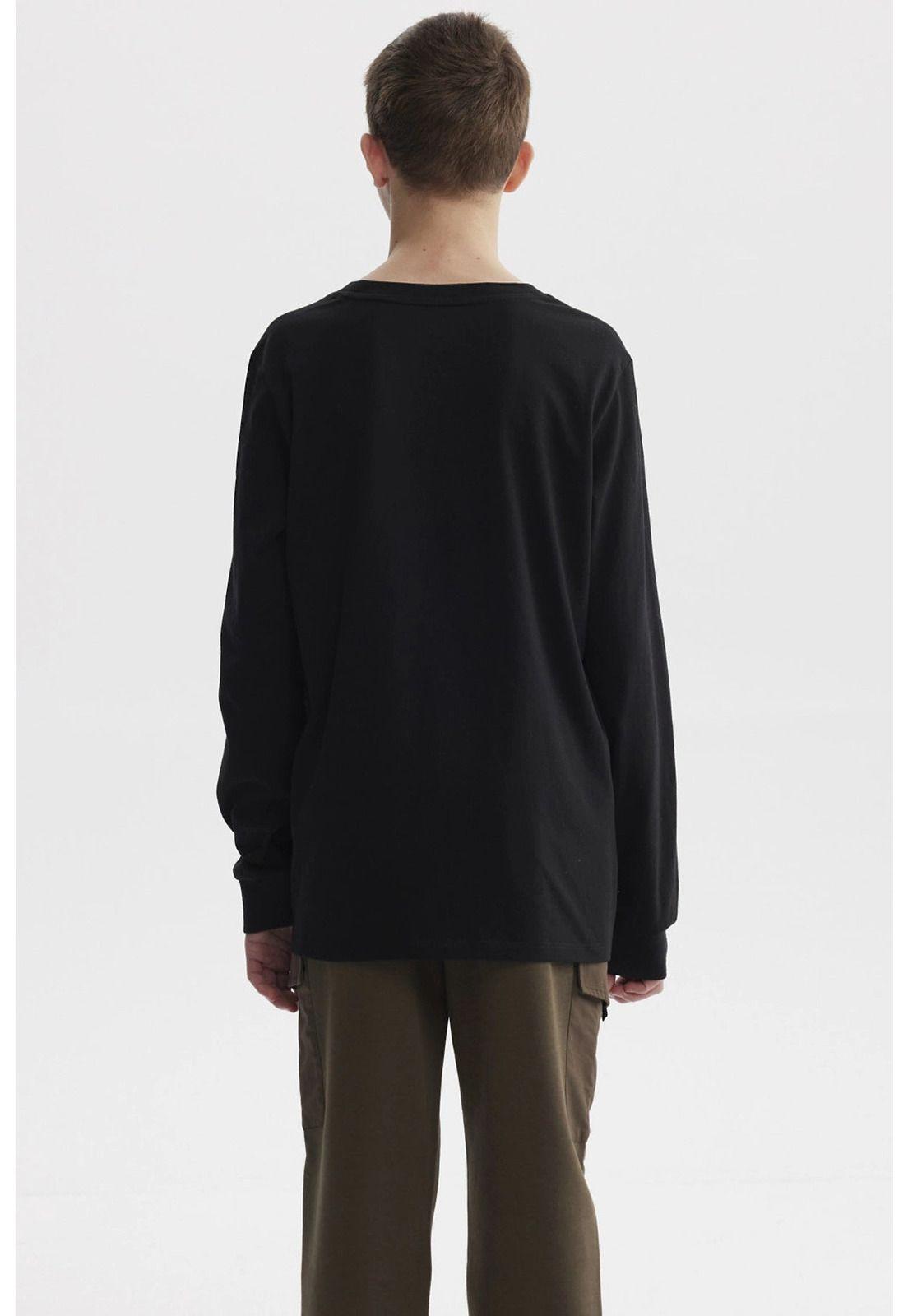 Polera Niño Puño Y Print Negro-1