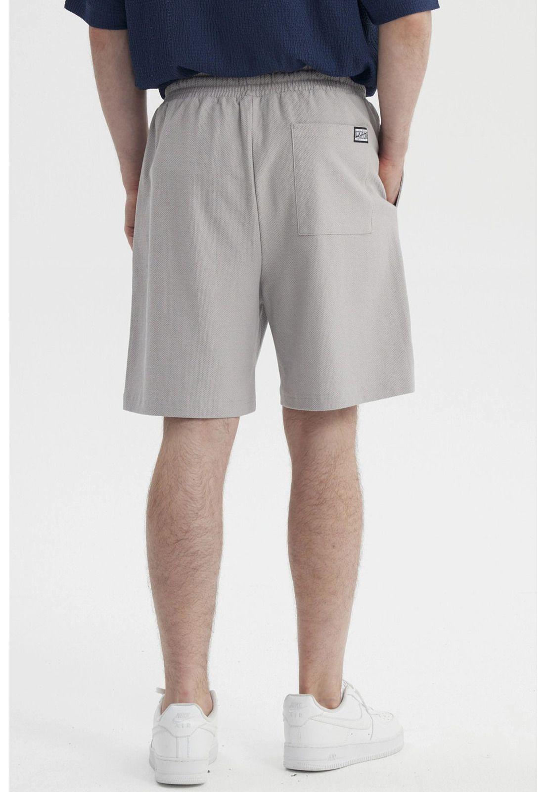 Bermuda Hombre Lisa Pretina Elasticada Gris-2