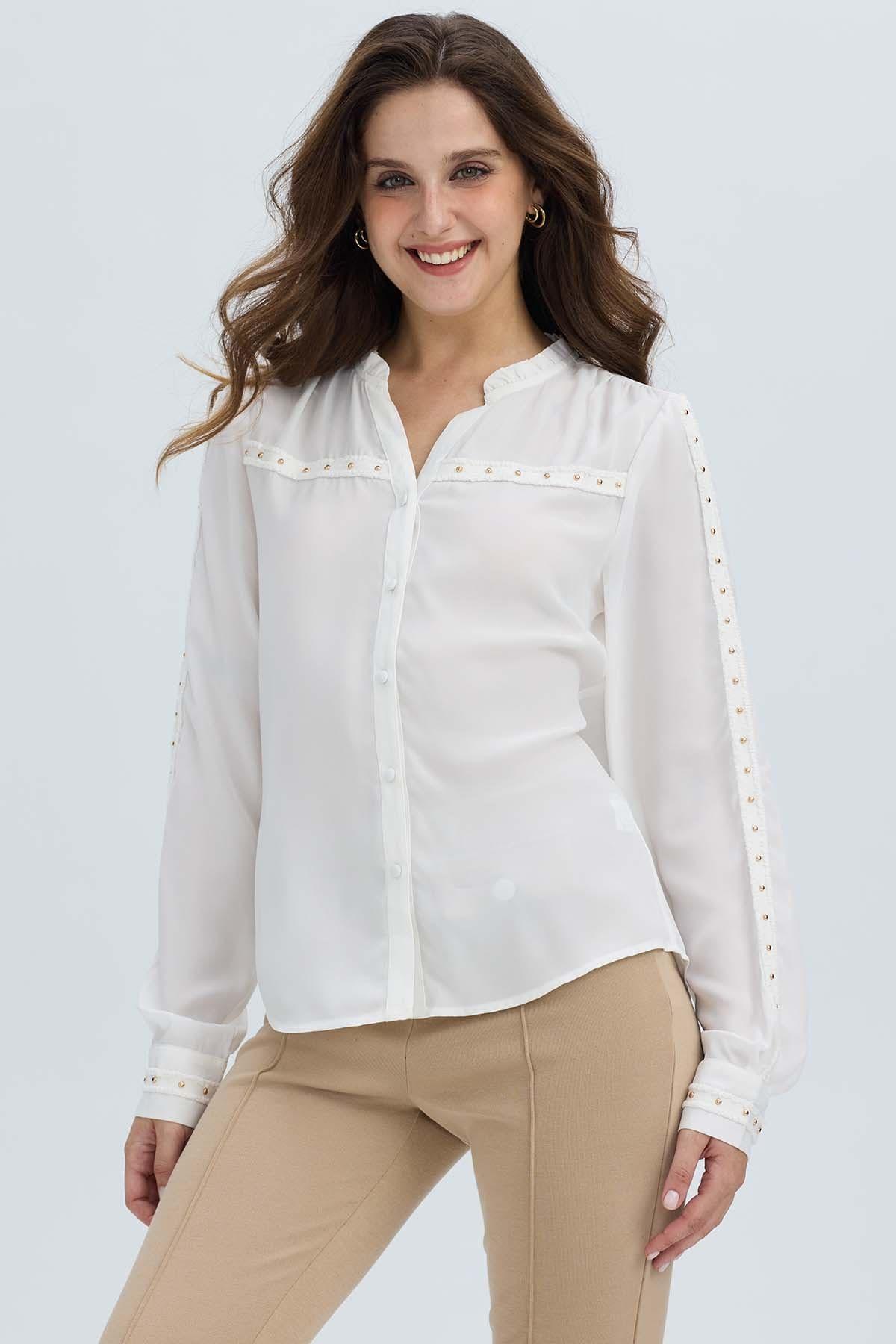Blusa Mujer Abotonada Aplicación Crudo II-0