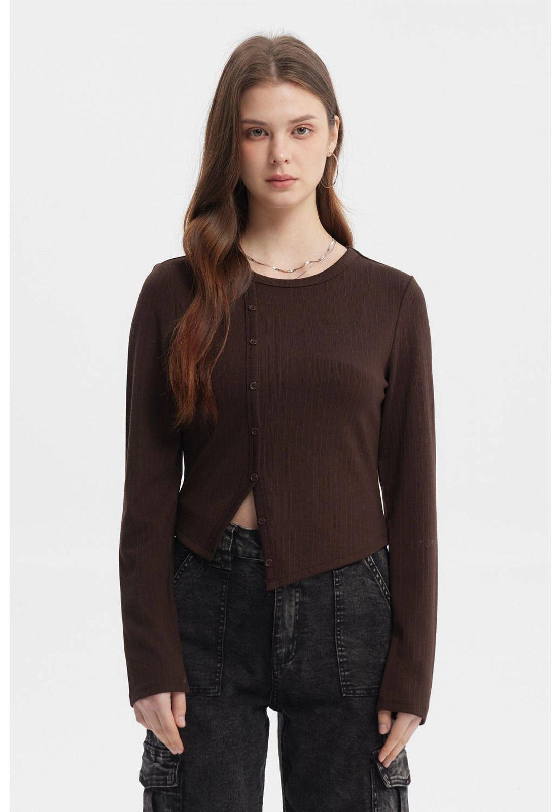 Polera Mujer Corte Diagonal Café Oscuro-0