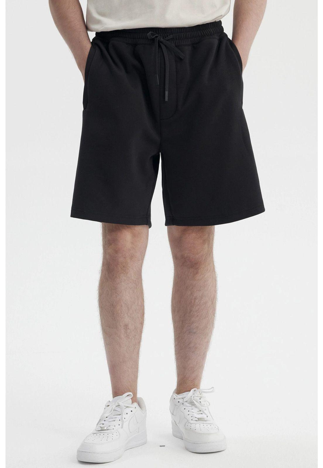 Bermuda Hombre Bolsillo Trasero Negro-0