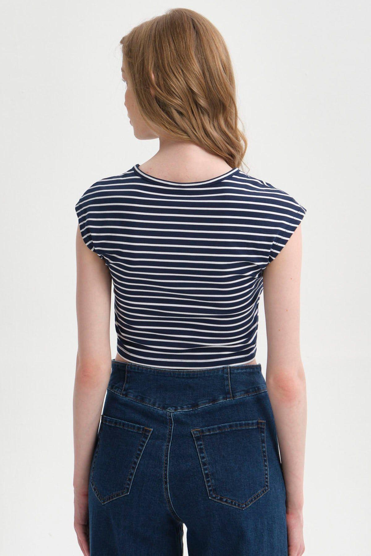 Polera Mujer Crop Azul-2