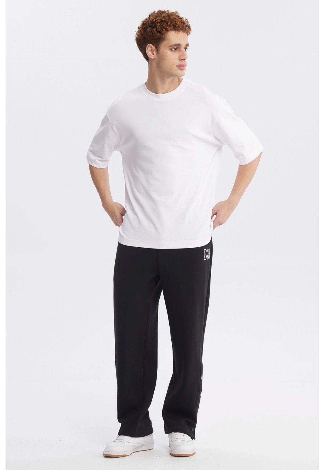 Pantalón Buzo Hombre Juvenil Calce Recto Negro-3