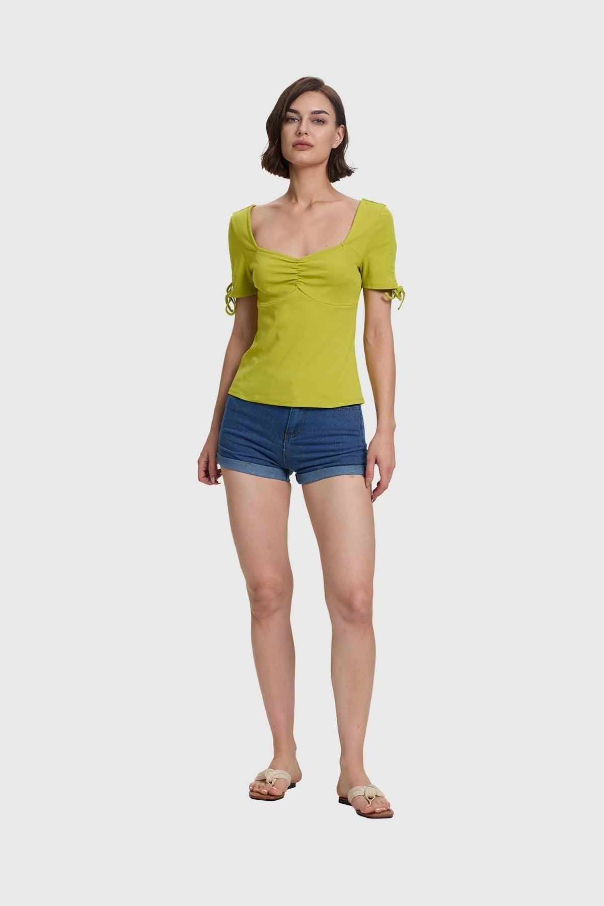 Polera Mujer Escote Corazón Verde-3