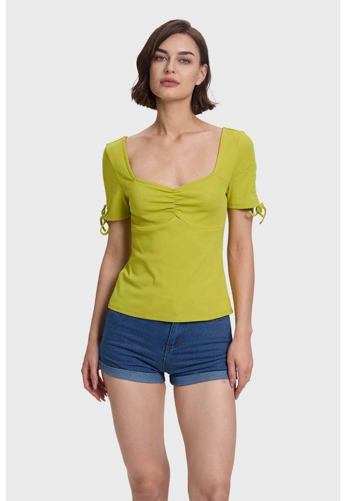 Polera Mujer Escote Corazón Verde-0
