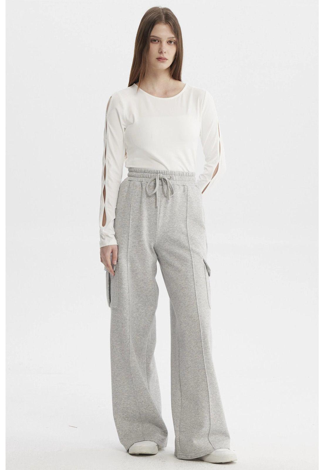 Pantalón Buzo Mujer Cargo Gris Melange-3