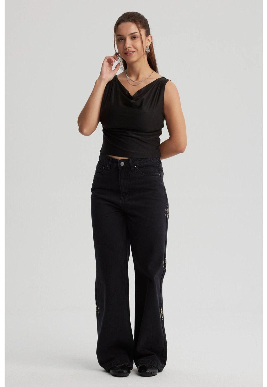 Jeans Mujer Calce Recto Detalle Negro-2