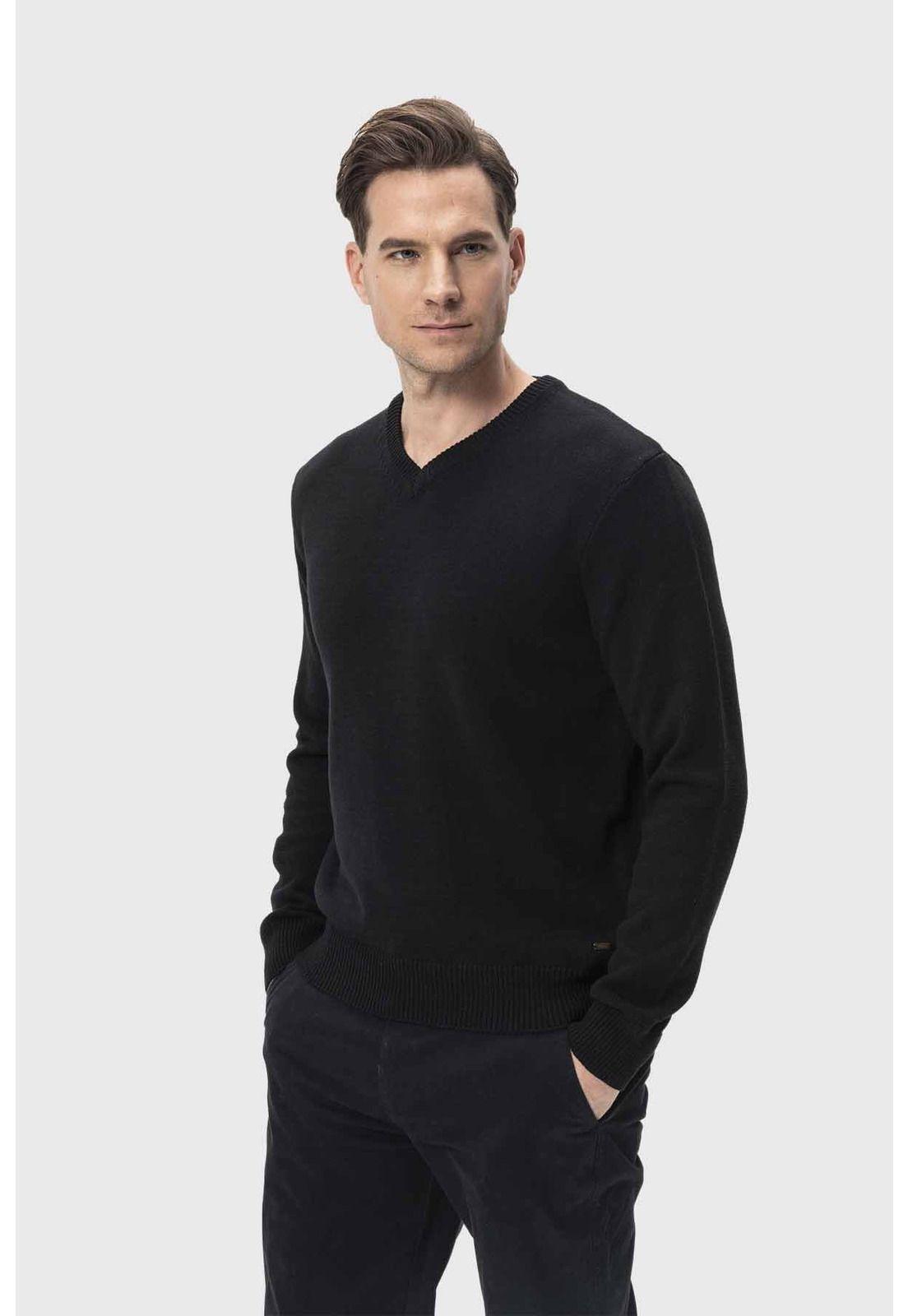 Sweater Hombre Cuello V Básico Negro-1