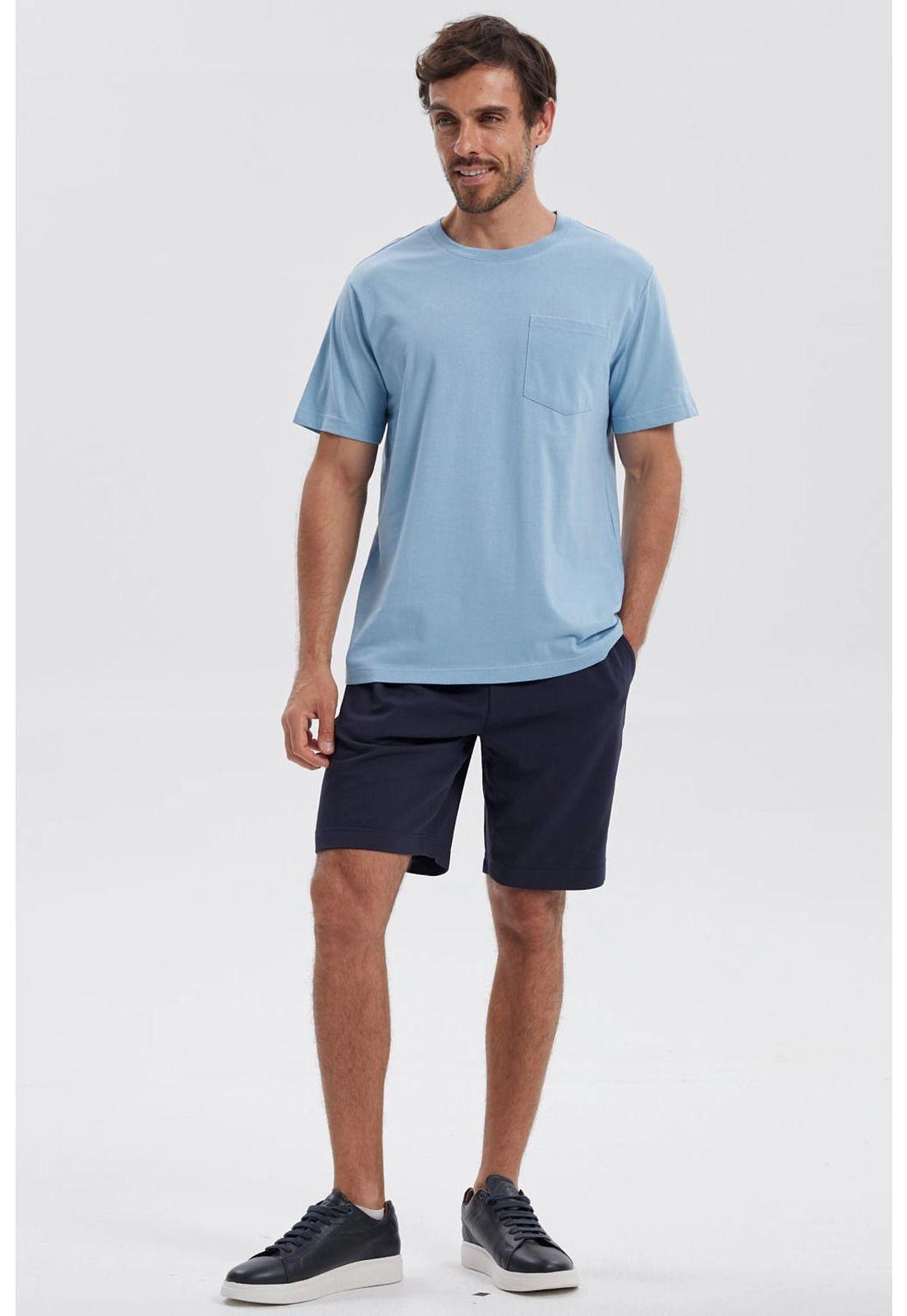 Polera Hombre Básica Con Bolsillo Celeste Claro-3