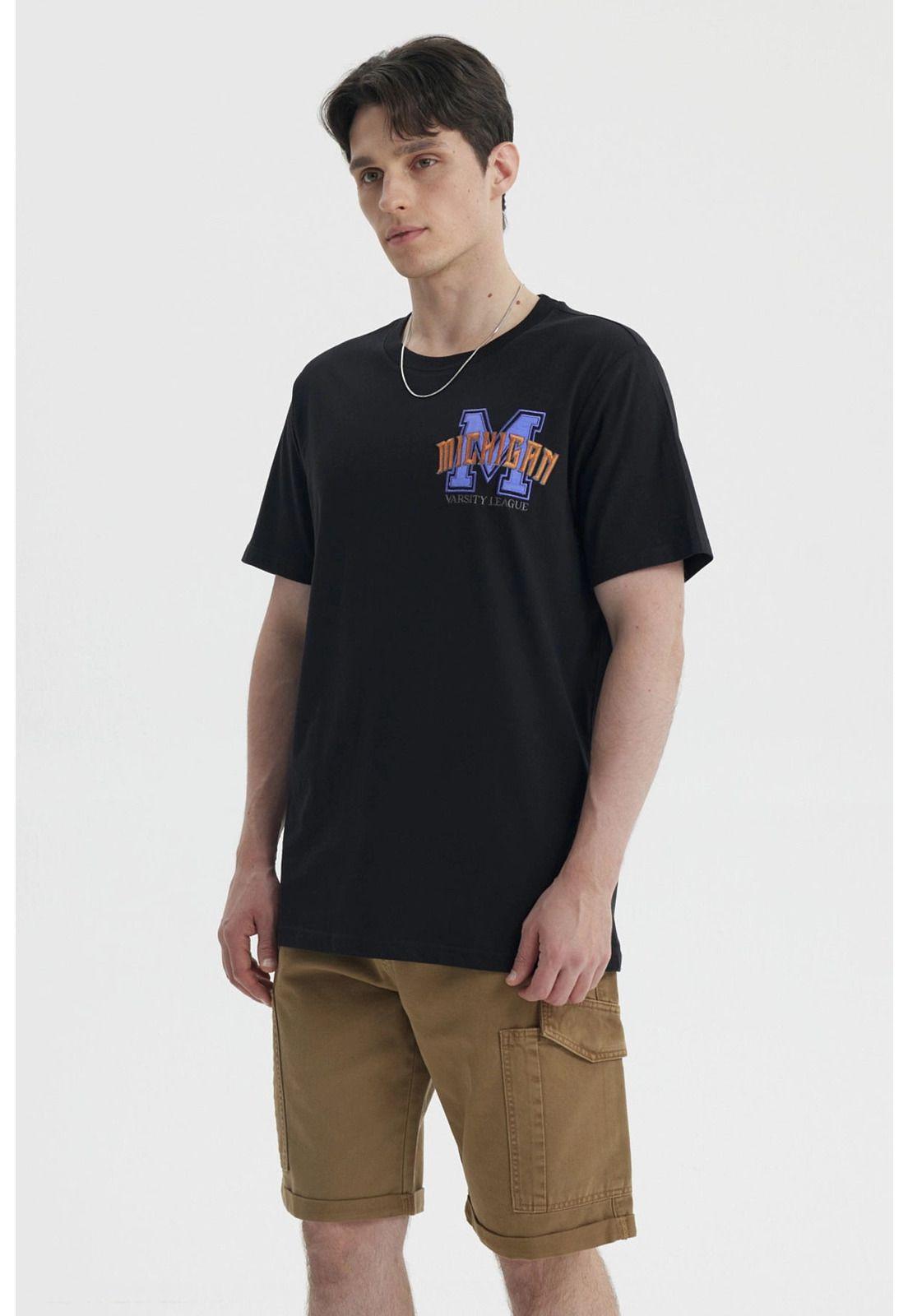 Polera Hombre Oversize Bordado Negro-1