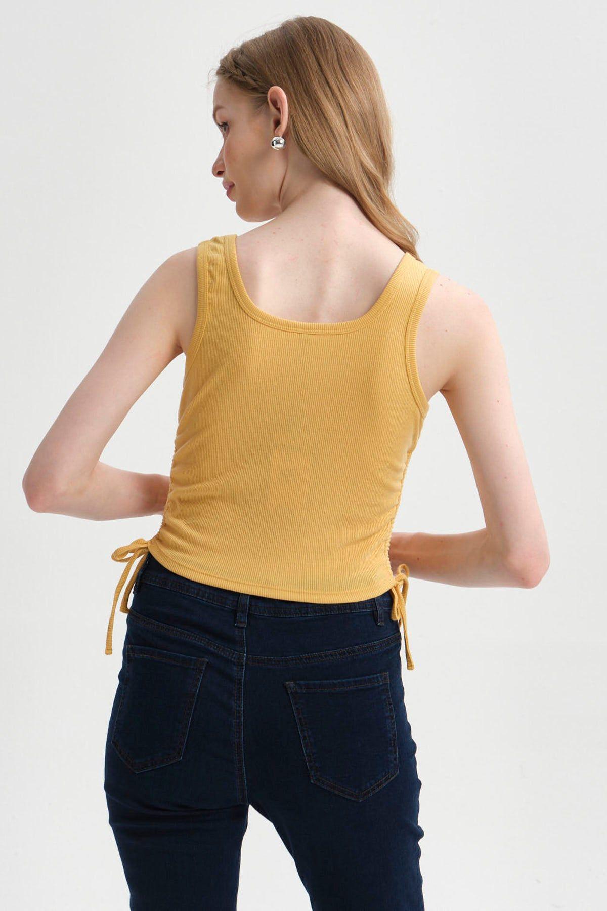Polera Mujer Recogido Costado Amarillo-2
