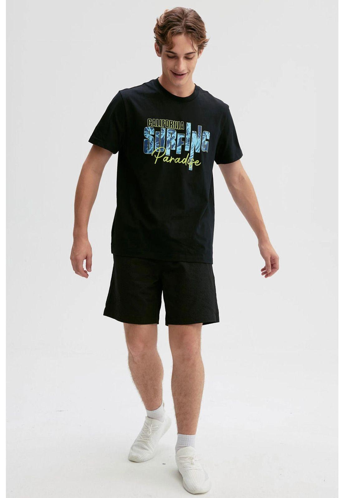 Polera Hombre Print Posicional Negro - VIII-3