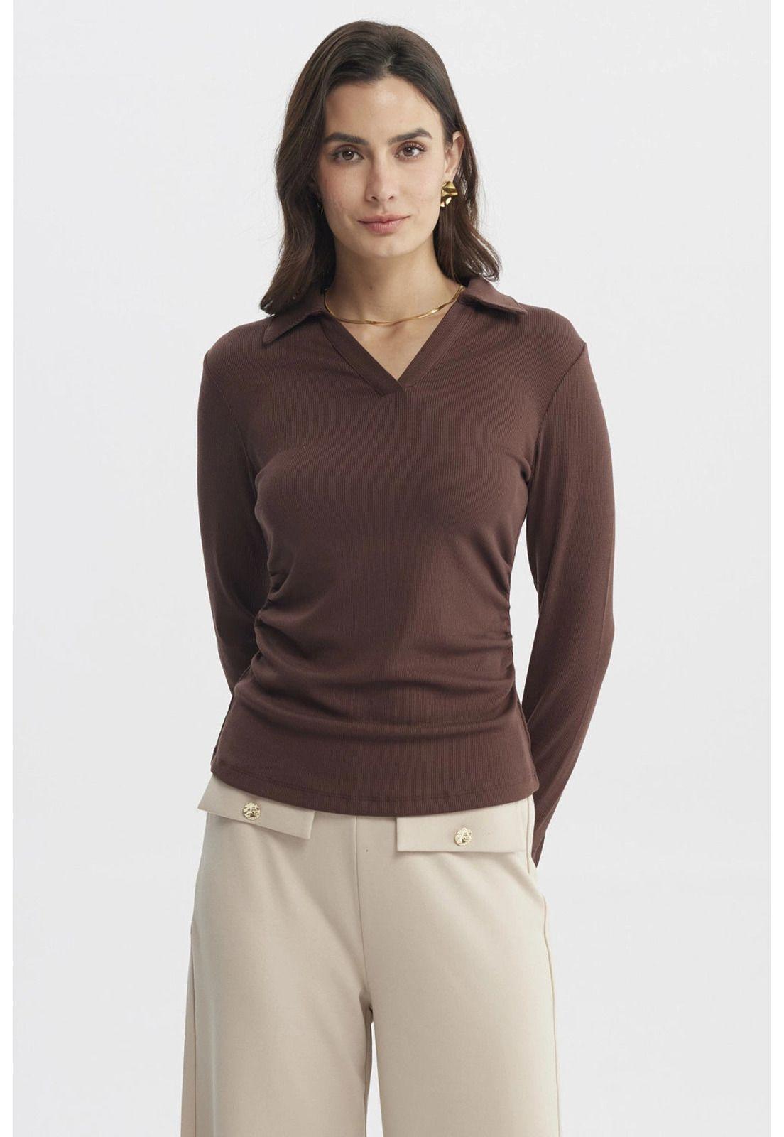 Polera Mujer Cuello Camisero Café Oscuro-0